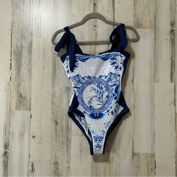 Reversible Adjustable Tie Straps Blue White Patterned One-Piece Swimsuit - Picture 8 of 11